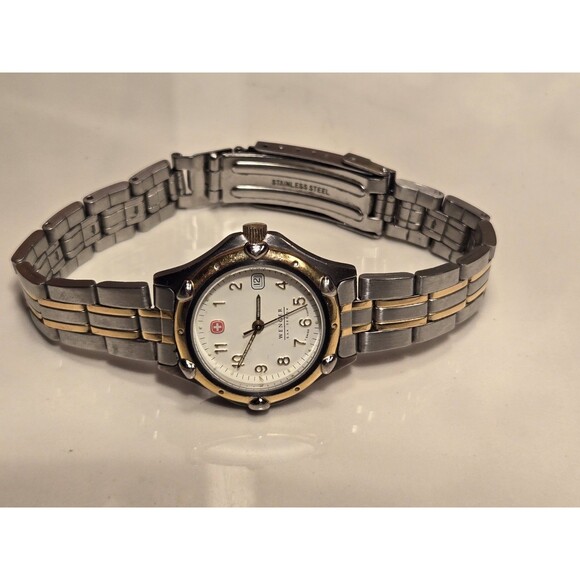 Wenger SAK Design Ladies\' Watch 30mm Two Tone Bracelet Date New Battery 8\